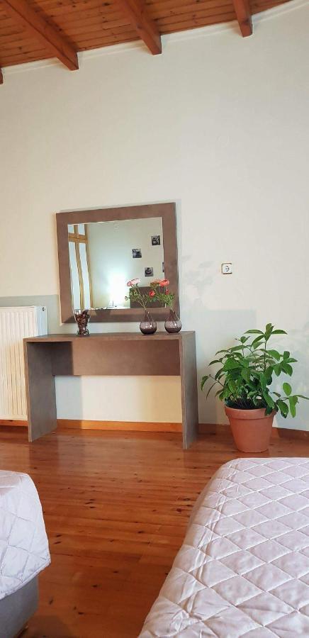 Eleas Gi Villa Vitalades Luaran gambar