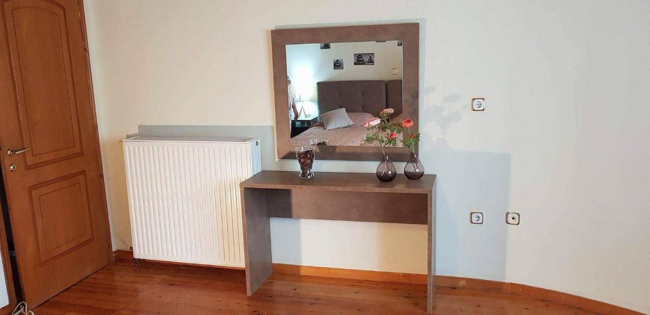 Eleas Gi Villa Vitalades Luaran gambar