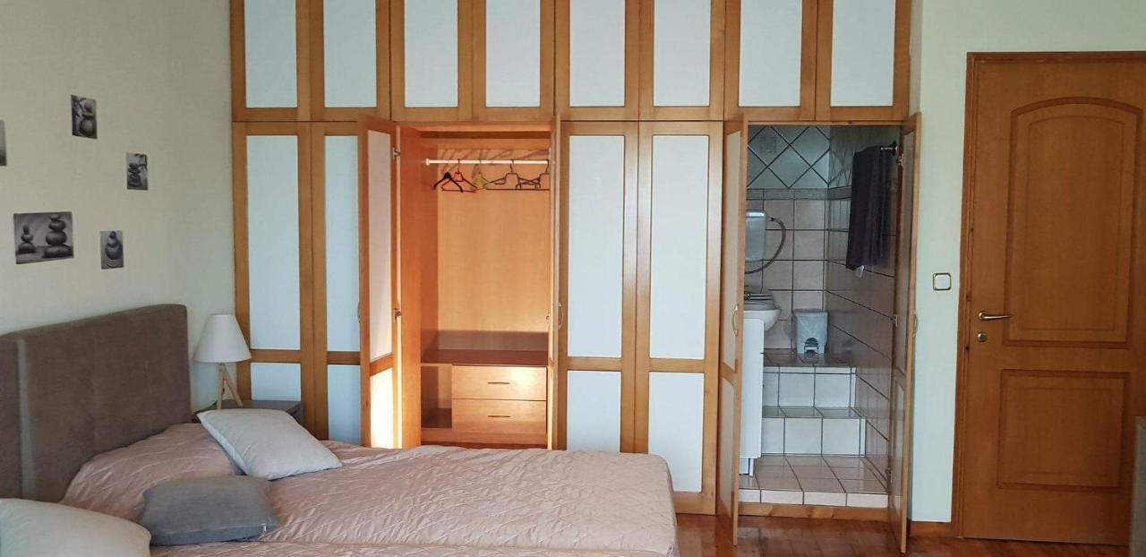 Eleas Gi Villa Vitalades Luaran gambar
